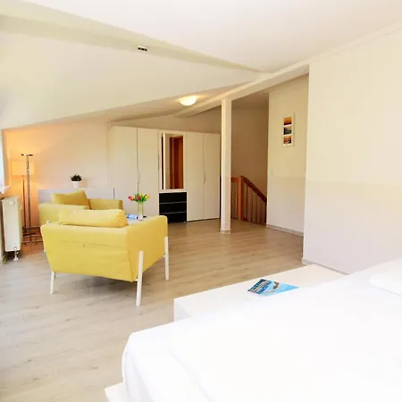 Haus Triton 1 Apartamento Ostseebad Kühlungsborn